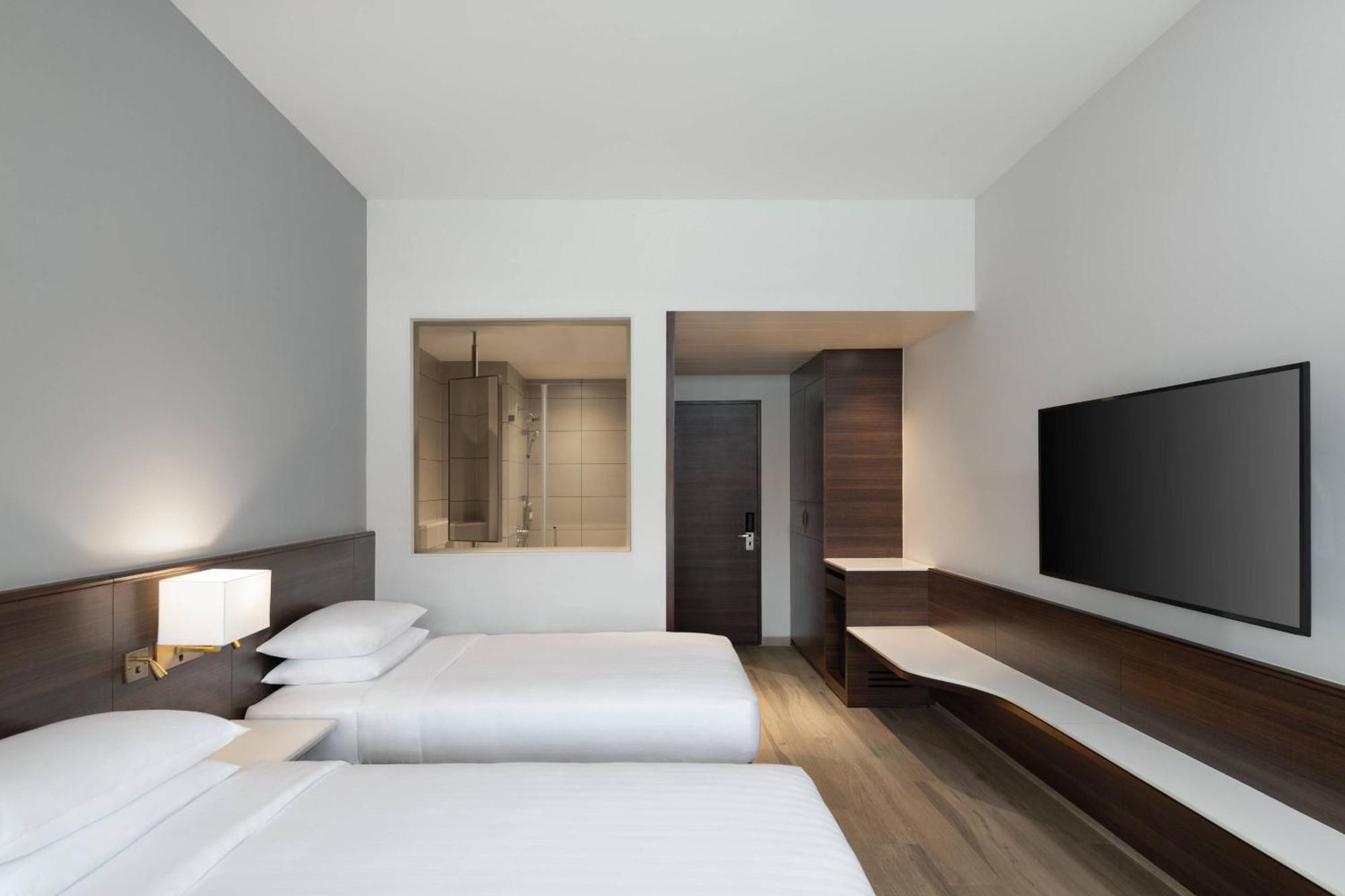 Fairfield By Marriott Goa Benaulim Hotel Bagian luar foto
