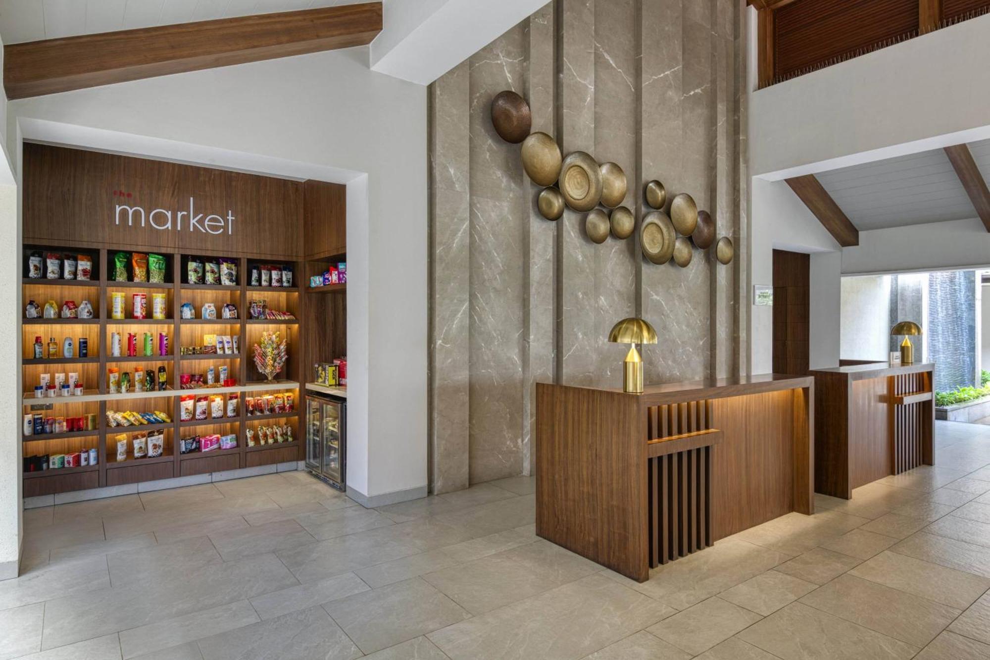 Fairfield By Marriott Goa Benaulim Hotel Bagian luar foto